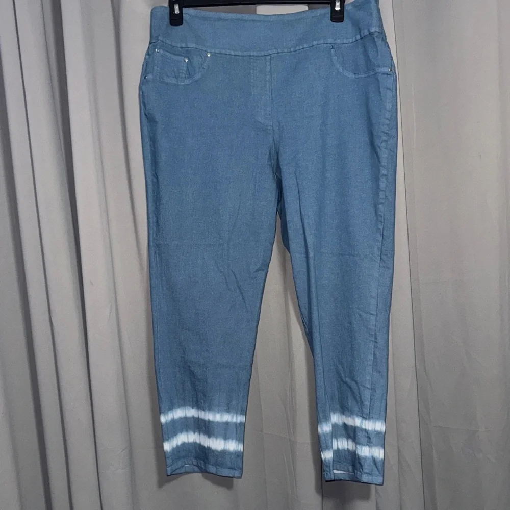 Ruby Rd Woman Light Wash Denim Capri Pants 16W Stretch Pull On Plus Size Casual - Picture 1 of 8